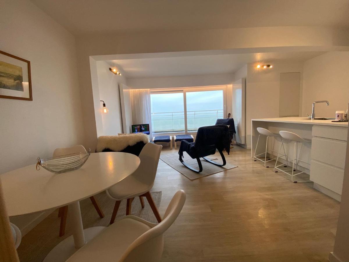 웬두이니 Penthouse On The Belgian Coast With Sea & Landscape Views 아파트 외부 사진
